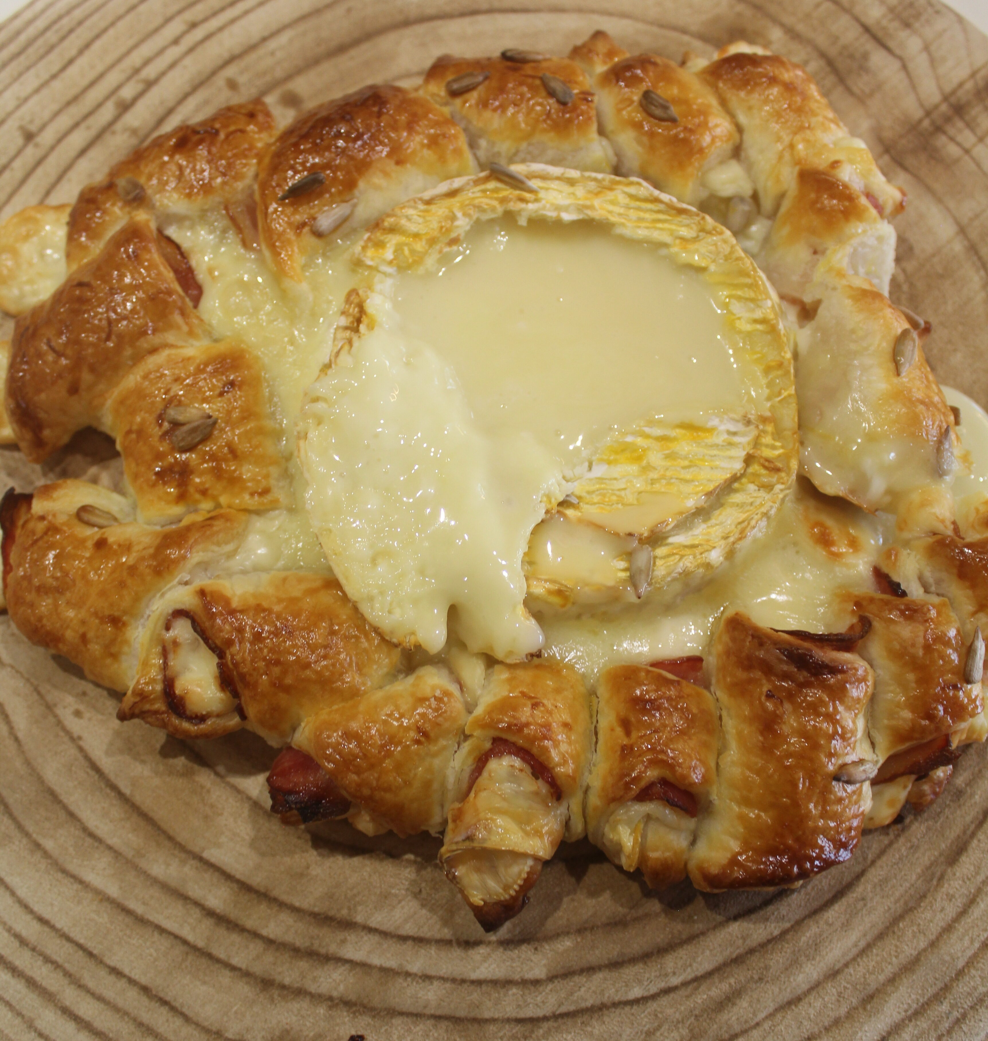 Folhadinho de Camembert e Bacon